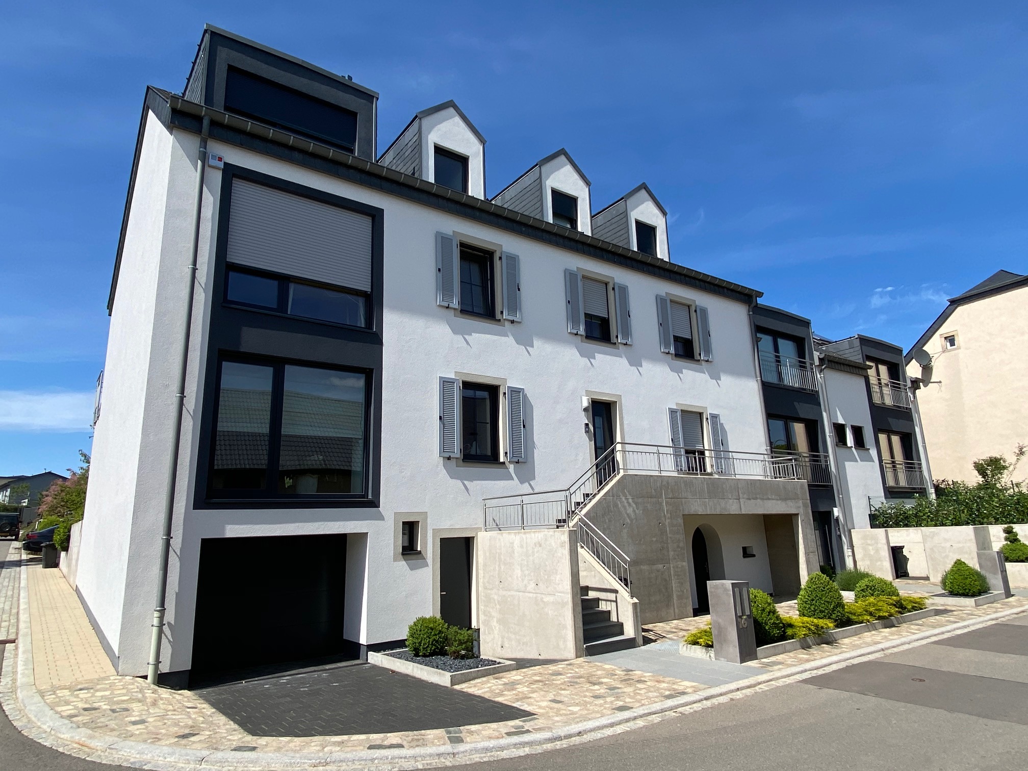 
<span>ANGELSBERG: 4 Maisons en copropriété</span>
